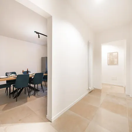 アパート Brunello Apartment, Center